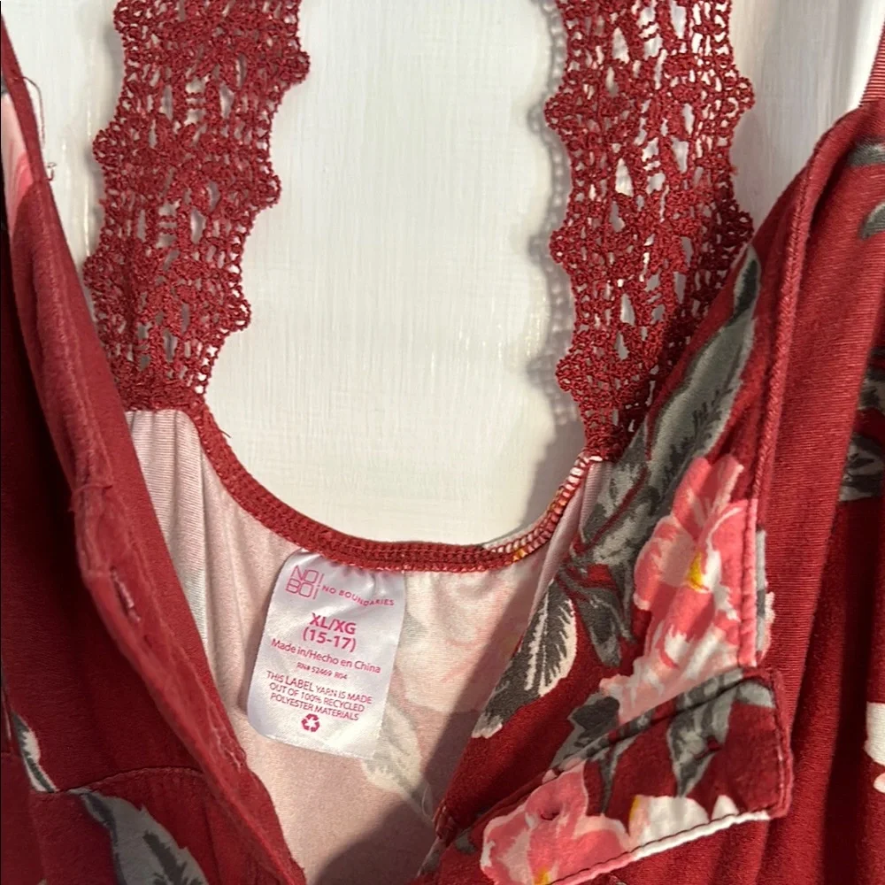 Maroon Floral Cropped jumpsuit: Size XL - Picture 2 of 5
